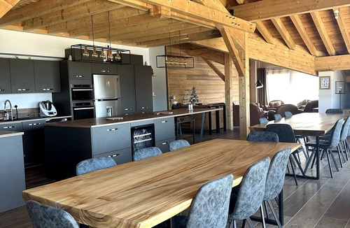 Eclose-Est Apartment | Chalet des Lacs Apartment – Alpe d’Huez – Vieil Alpe District