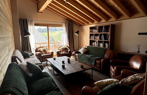 Eclose-Est Apartment | Chalet des Lacs Apartment – Alpe d’Huez – Vieil Alpe District