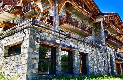Les Almes Ski Chalet | Chalet Eden Roc