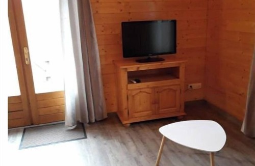 Cayres Ski Chalet | Chalet en Bois à la Campagne