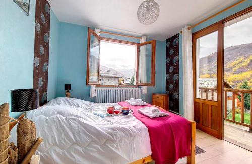 Saint-Marcel Ski Chalet | Chalet familial cœur de St Marcel avec terrasse pour 6 pers. - FR-1-344-1051