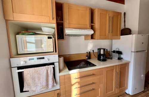 Cadeilhan-Trachere Ski Chalet | Chalet Familial Dans Petit Village des Pyrénées