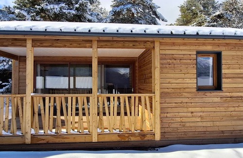 Aussois Ski Chalet | Chalet for 4 near ski lifts, mountain view