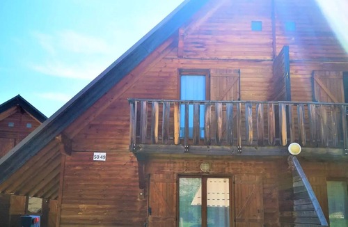La Joue du Loup Ski Chalet | Chalet for 7 people - Les Flocons du Soleil