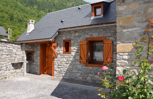 Peyragudes Cottage | Chalet Gite Louron Maison Génos Loudenvielle 5 p 2 ch, garage bicycle fishing WIFI