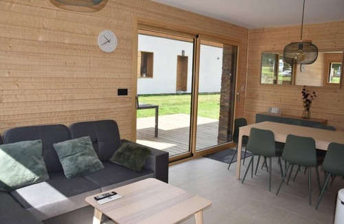 Pralognan-la-Vanoise Ski Chalet | Chalet, Ground floor, terrace, parking, tv, ski locker, 85m², Pralognan-la-Vanoise