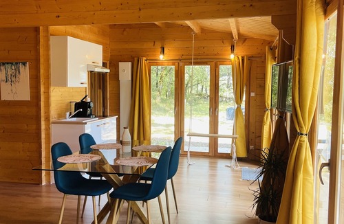 Roussayrolles Ski Chalet | Chalet in the heart of nature