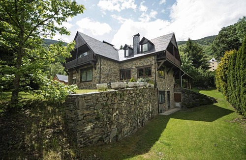 Vielha House | Chalet in Vielha near Baqueira Ski Resort