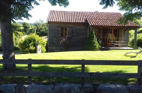 Le Malzieu-Forain Ski Chalet | Chalet Indépendant sur Terrain Clos de 500m² Avec vue sur L'aubrac et le Lioran