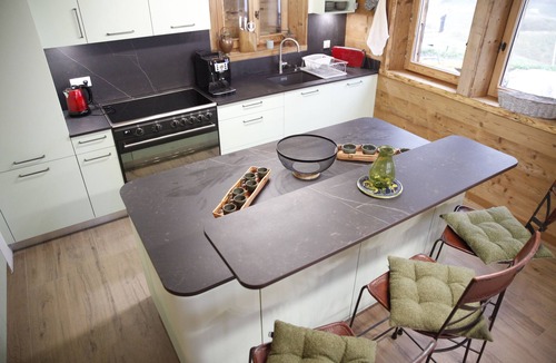 Manigod Ski Chalet | Chalet La Trafolée : summer in the mountain pastures, winter next to the slopes.