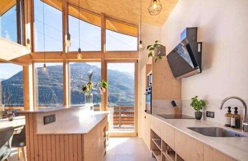 Bourg-Saint-Maurice House | Chalet Le Cotaret – Stylish Comfort in the Heart of the Alps