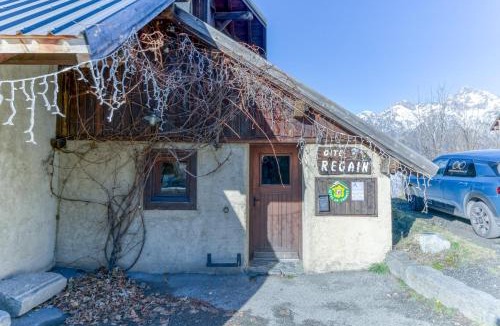 Villard-Reculas Ski Chalet | Chalet le Regain