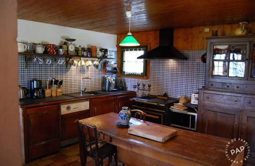 Villard-de-Lans Ski Chalet | Chalet 'Les Castors' with Mountain View, Private Pool and Wi-Fi