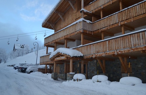 Saint-Sorlin-d'Arves Cabin | Chalet Saint-Sorlin - 12 people