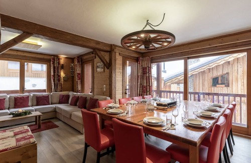 Montchavin Ski Chalet | Chalet Versoye self-catered chalet, ensuite beds, spa, boot warmer. Sleeps 12.