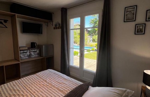 Mios House | Chambre avec salle de bain privée de la Canopée de Mios