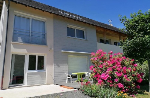 Thiezac Bed & Breakfast | Chambre d'Hôte Fauste MACUA