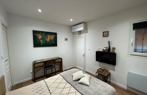 Rocbaron House | Chambre indépendante avec kitchenette extérieure