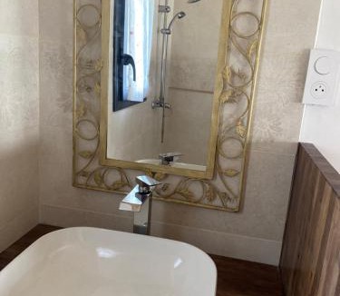 Orniac Bed & Breakfast | Chambre Lucioles
