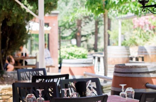 Cucugnan Hotel | Chambres à la Table du Curé