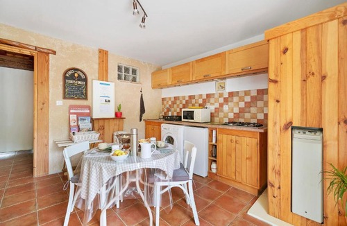 Castelnau-de-Montmiral Bed & Breakfast | Chambres D'hôtes La Boriette