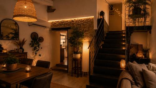 Saint Michel d'Euzet House | Chambres d'Hôtes & Spa privatif - Le Loft Gard