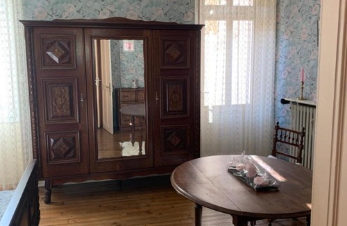 Lavelanet Bed & Breakfast | Chambres d hôtes H