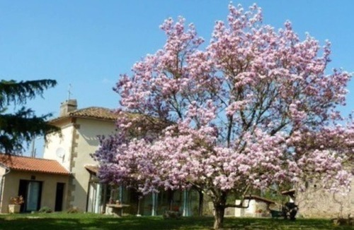 Sonnac Bed & Breakfast | Chambres et Table D'Hôtes l'Oustal 10min from Figeac