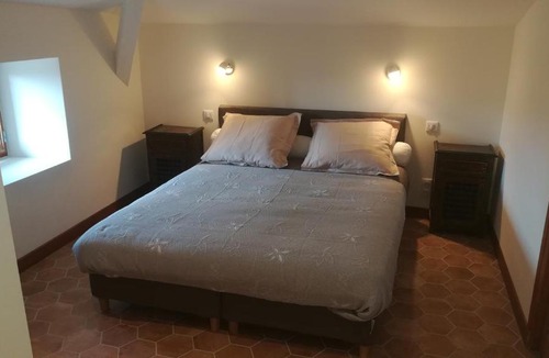 Le Puy-en-Velay Bed & Breakfast | Chambres La Prévôté - Randonneurs et Pèlerins - Ancien couvent contre la Cathédrale