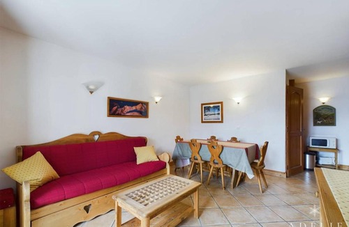 La Rosiere Apartment | Charmant appartement 3* de 2 chambres avec balcon en plein centre, proche pistes et commerces - FR-1-398-499