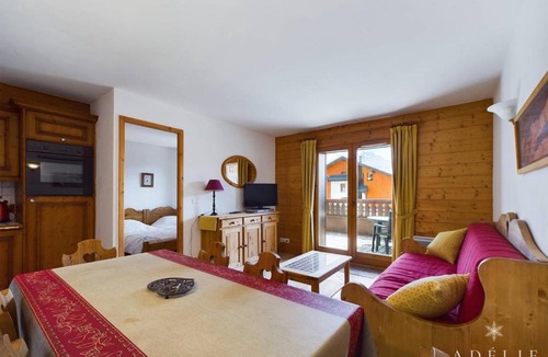 La Rosiere Apartment | Charmant appartement 3* de 2 chambres avec balcon en plein centre, proche pistes et commerces - FR-1-398-499