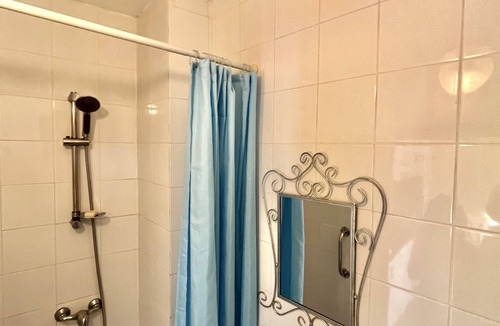 Epinettes Apartment | Charmant Appartement D'une Chambre au Coeur de Paris