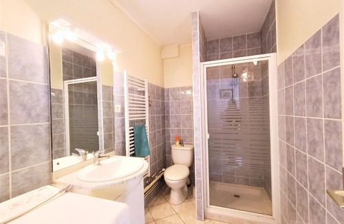 Aix-les-Bains Apartment | Charmant T2 avec jardin à Aix-les-Bains - FR-1-555-41