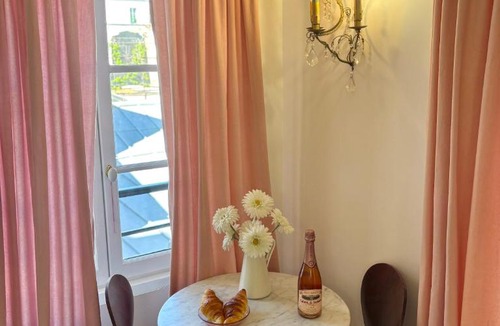 5th Arrondissement Apartment | Charme Paris 5 - Panthéon Latin Quartier -Aldaro