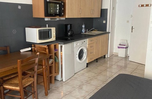 Amelie-les-Bains-Palalda Apartment | Charming downtown studio, balcony, pets allowed
