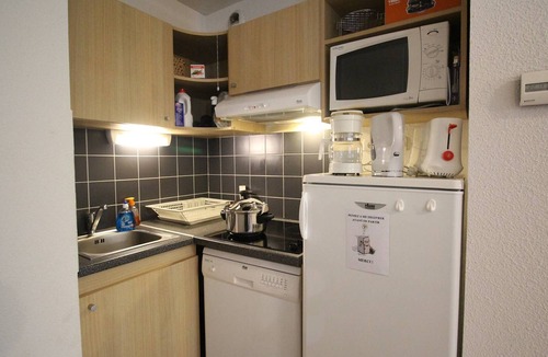 Bagneres-de-Luchon Apartment | Charming 1-bedroom with balcony, parking, near park