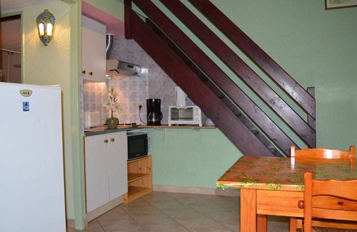 Saint-Cyprien Plage House | Charming 2-Room House with Mezzanine, Garden, and Garage - Near Beach and Marina
