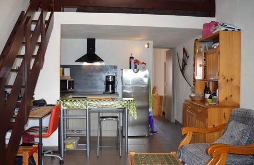 Saint-Cyprien Plage House | Charming 2-Room House with Mezzanine, Terrace, A/C, and Parking, 600m from Beach and Port