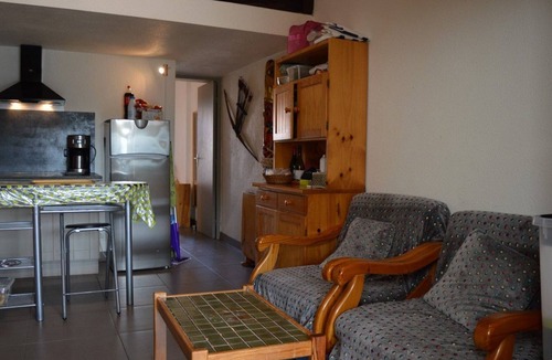Saint-Cyprien Plage House | Charming 2-Room House with Mezzanine, Terrace, A/C, and Parking, 600m from Beach and Port