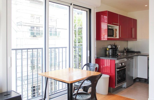 Clignancourt Apartment | Charming 23 m² studio with balcony - Sacré Coeur
