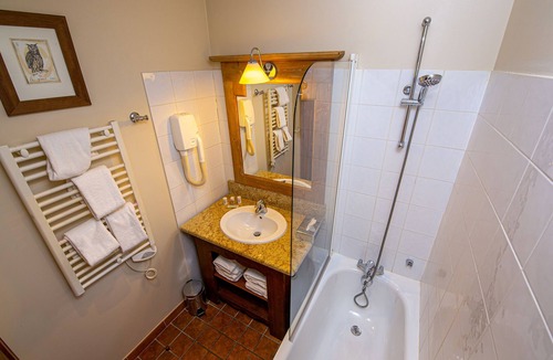 Arc-1950 Apartment | Charming 4-person apartment in 5-star resort: ski-in/ski-out, pool, sauna