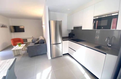 Castello d'Empuries Apartment | Charming apartment in medieval heart of Castelló d'Empúries