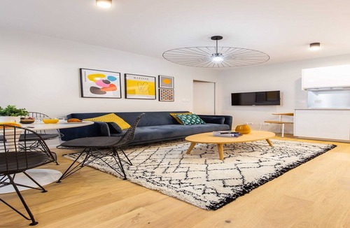 Strasbourg -Saint-Denis Apartment | Charming apartment - 2BR/6P - Grands Boulevards
