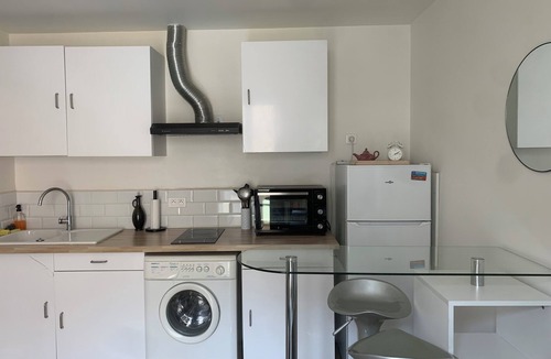 La Madeleine Apartment | Charming apartment 5 minutes from the beach
