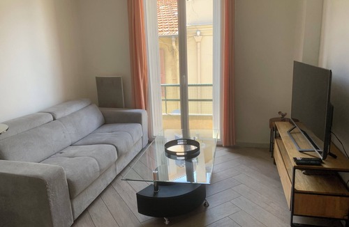 La Madeleine Apartment | Charming apartment 5 minutes from the beach