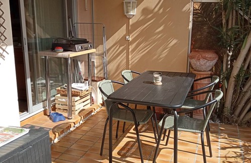 Le Port Apartment | Charming apartment, port view - 4 guests