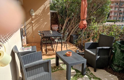 Le Port Apartment | Charming apartment, port view - 4 guests