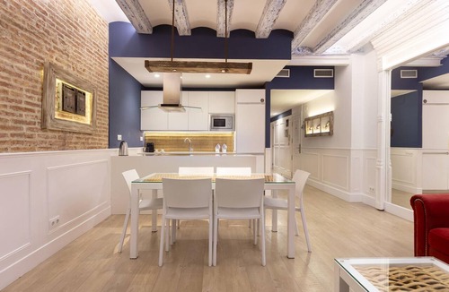 Gothic Quarter Apartment | Charming apartment in Ramblas area