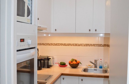 Arsenal Apartment | Charming Apartment In The Heart Of Paris Marais – 1 Br. Sleeps 4 Air Condition