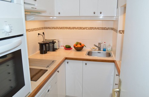 Arsenal Apartment | Charming Apartment In The Heart Of Paris Marais – 1 Br. Sleeps 4 Air Condition